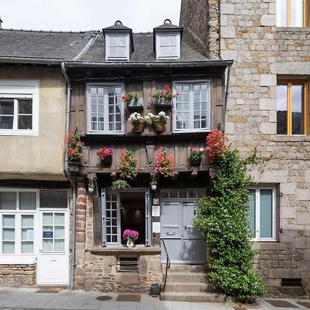 Vila La Belle A Colombage Dinan Exteriér fotografie