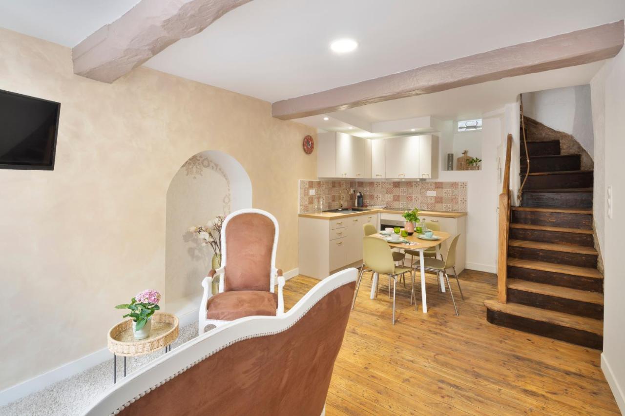 Vila La Belle A Colombage Dinan Exteriér fotografie